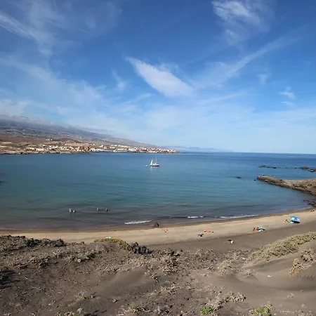 House Cueva Del Mar *